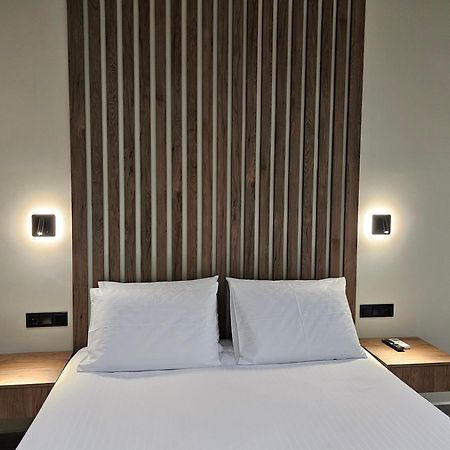 Rea'S Luxury Apartments สตูปา ภายนอก รูปภาพ