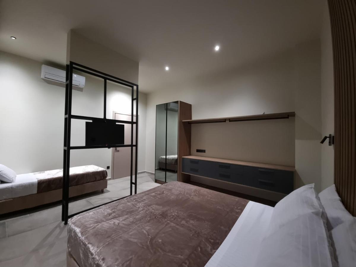 Rea'S Luxury Apartments สตูปา ภายนอก รูปภาพ