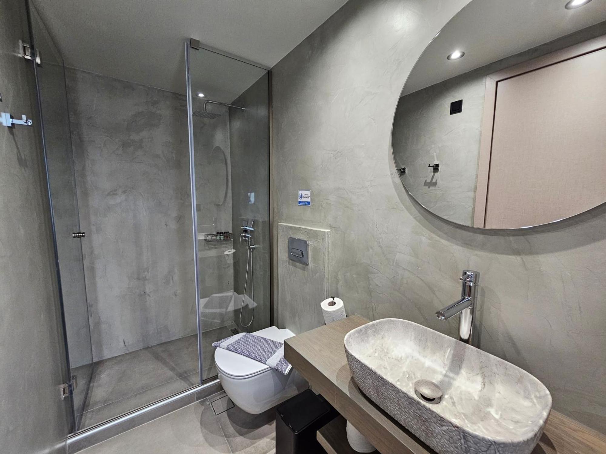 Rea'S Luxury Apartments สตูปา ภายนอก รูปภาพ