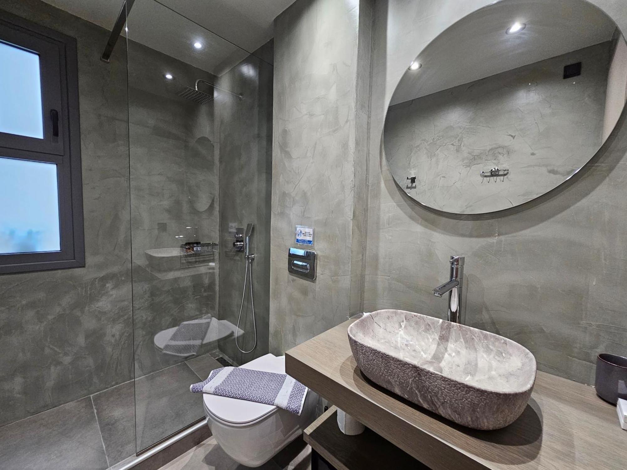 Rea'S Luxury Apartments สตูปา ภายนอก รูปภาพ